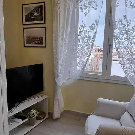 Casa Maria - Vista Mare, Wi-fi Veloce, Parcheggio Gratuito Appartamento