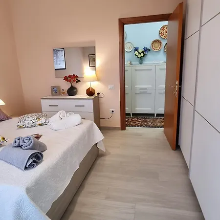 Casa Maria - Vista Mare, Wi-fi Veloce, Parcheggio Privato Lejlighed
