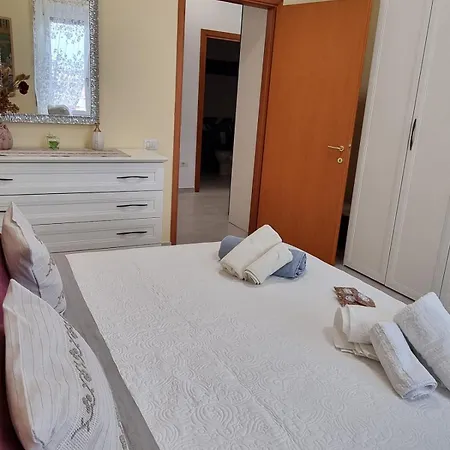 Appartamento Casa Maria - Vista Mare, Wi-fi Veloce, Parcheggio Gratuito *
