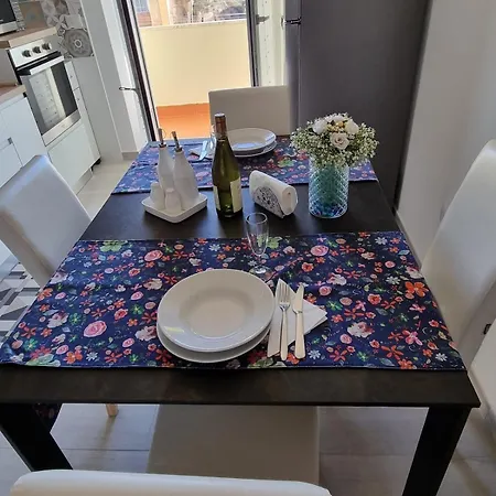Апартаменты Casa Maria - Vista Mare, Wi-fi Veloce, Parcheggio Privato Кальяри